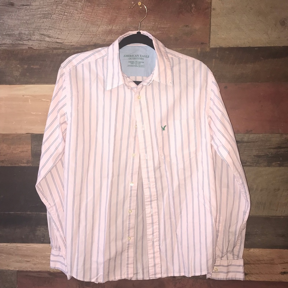 American Eagle button down shirt